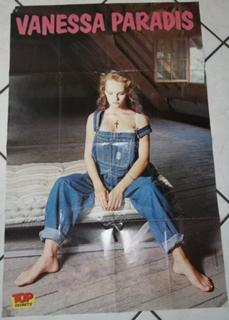 Vanessa Paradis feet photo thumbnail