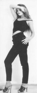 Vanessa Paradis feet photo thumbnail