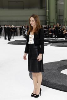 Vanessa Paradis feet photo thumbnail