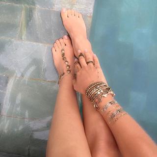 Vanessa Peláez feet photo 4