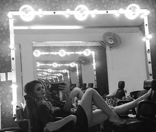 Vanessa Peláez feet photo 1