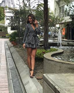 Vanessa Peláez feet photo 11