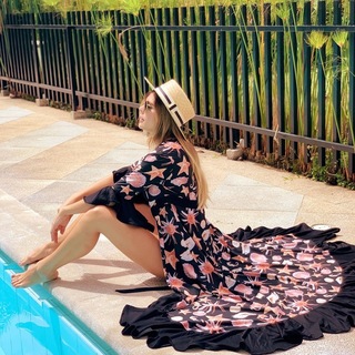 Vanessa Peláez feet photo 1