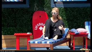 Vanessa Rousso feet photo 2