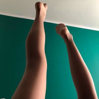 Vanessa Rubio feet photo 2