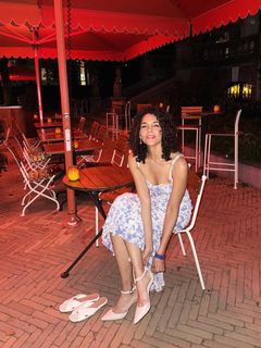 Vanessa Rubio feet photo 3