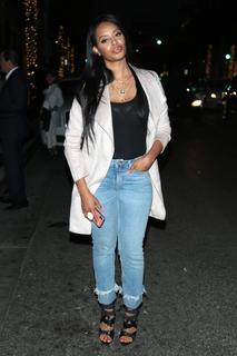 Vanessa Simmons feet photo 6