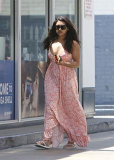 Vanessa White feet photo 10