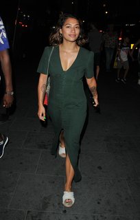 Vanessa White feet photo 7