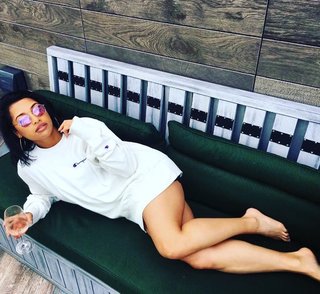 Vanessa White feet photo 11
