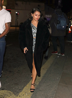 Vanessa White feet photo 8