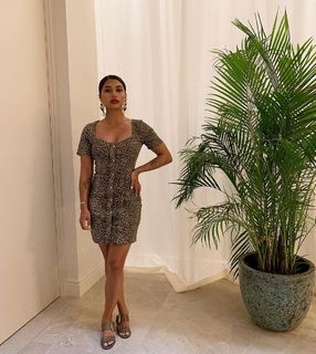 Vanessa White feet photo 4