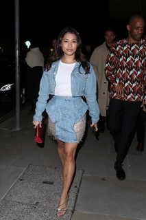 Vanessa White feet photo 7