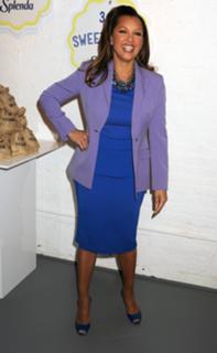 Vanessa Williams feet photo thumbnail