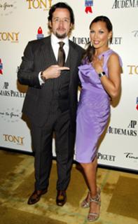 Vanessa Williams feet photo thumbnail