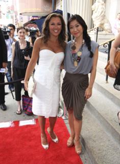 Vanessa Williams feet photo thumbnail
