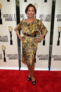 Vanessa Williams feet photo thumbnail