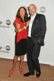 Vanessa Williams feet photo thumbnail