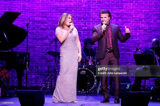 Vanessa Williams feet photo thumbnail