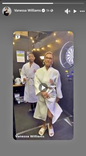 Vanessa Williams feet photo 3