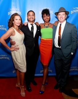 Vanessa Williams feet photo thumbnail