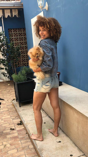 Vanessa da Mata feet photo 10