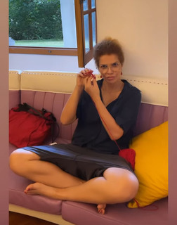 Vanessa da Mata feet photo 1