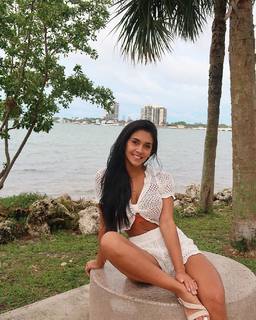 Vania Bludau feet photo 2