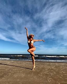 Vanina Escudero feet photo 14