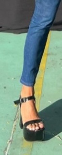 Vanina Escudero feet photo 5