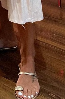 Vanina Escudero feet photo 12