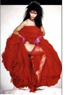 Vanity feet photo 3