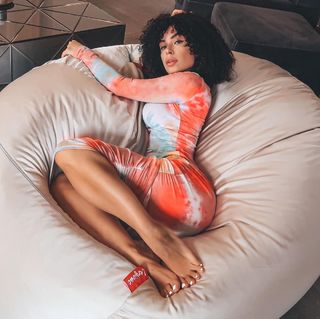 Vanja Cerimagic feet photo thumbnail