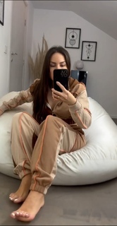 Vanja Cerimagic feet photo thumbnail