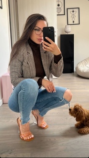 Vanja Cerimagic feet photo thumbnail