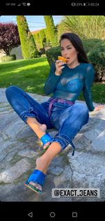 Vanja Cerimagic feet photo thumbnail