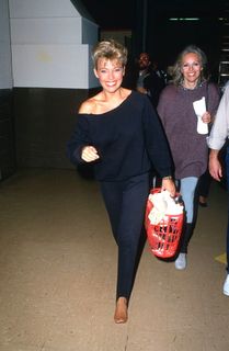 Vanna White feet photo thumbnail