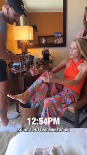 Vanna White feet photo 2