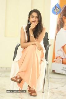 Varsha Bollamma feet photo 2