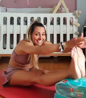 Vasiliki Millousi feet photo 8