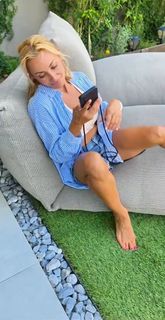 Vasiliki Millousi feet photo 17
