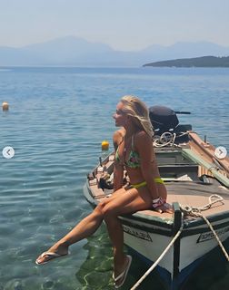 Vasiliki Millousi feet photo 7