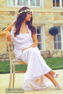 Vaso Laskaraki feet photo thumbnail