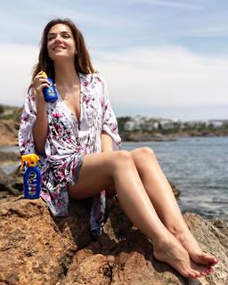 Vaso Laskaraki feet photo thumbnail