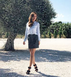 Vaso Laskaraki feet photo thumbnail