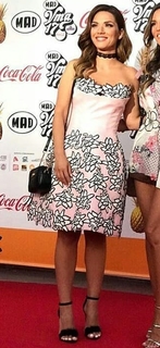 Vaso Laskaraki feet photo thumbnail