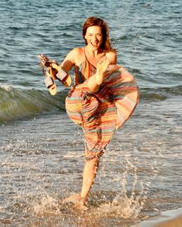 Vaso Laskaraki feet photo thumbnail