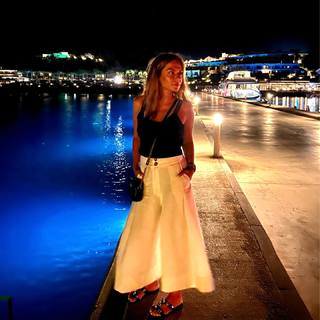 Vaso Laskaraki feet photo thumbnail