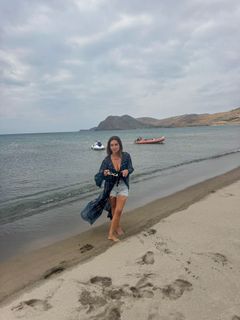 Vaso Laskaraki feet photo thumbnail