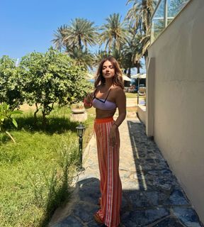 Vaso Laskaraki feet photo thumbnail